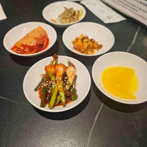 무탄 사진