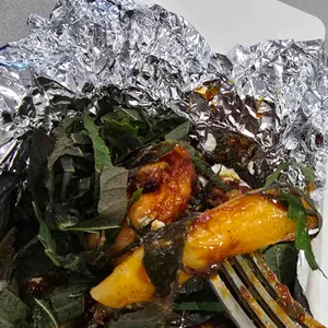 냠냠숯불두마리치킨 사진