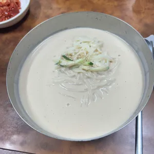 춘천손칼국수 사진