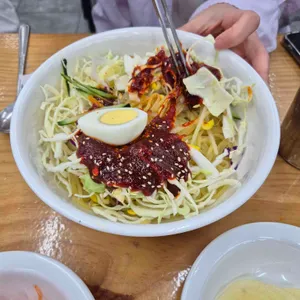 베테랑 칼국수 사진