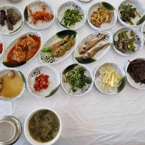 호동백반정식 사진