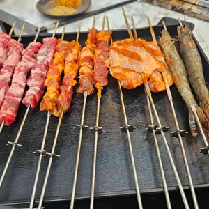 동네양꼬치뷔페 사진