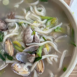 비봉손칼국수 사진