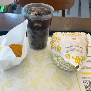 맘스터치 사진
