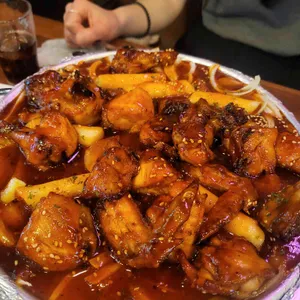 훌랄라참숯바베큐치킨 사진