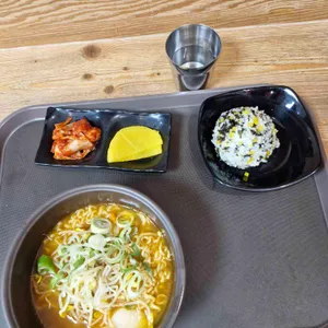 여우밥상 사진