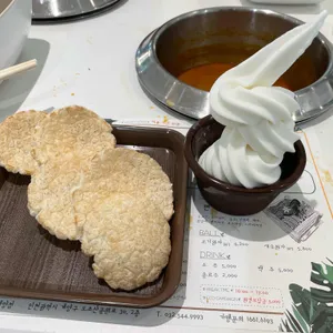 봄담아 리뷰 사진