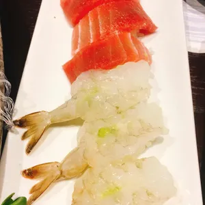 진우리참치 사진