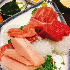 진우리참치 사진