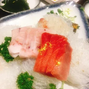 진우리참치 사진