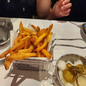 깐부치킨 사진