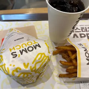 맘스터치  사진
