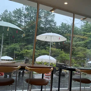 하동행궁 카페 사진
