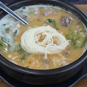 선바위돼지국밥 사진