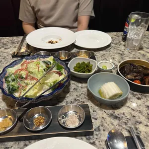 쉐누하누 사진