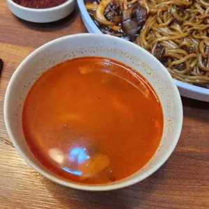 황궁쟁반짜장 사진