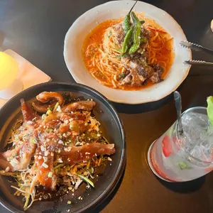 리파인 사진