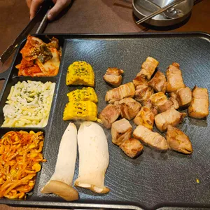 육산장 사진
