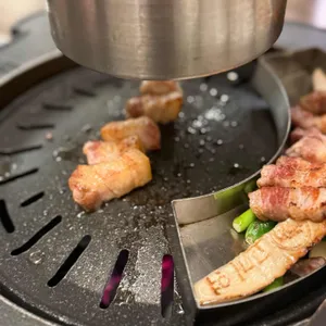 고기연 사진