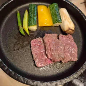 우아라 사진