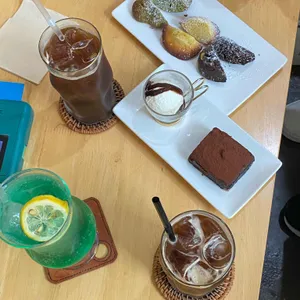 카운드리 사진