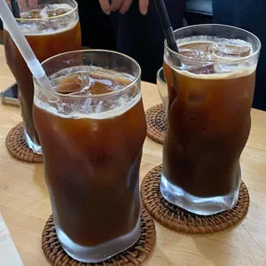 카운드리 사진