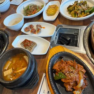 고슬고슬 가마솥밥 사진
