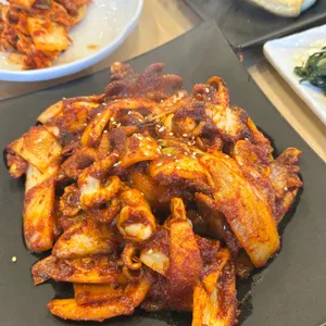 채운 사진