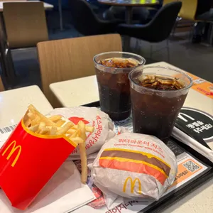 맥도날드 사진