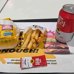 노브랜드버거 사진