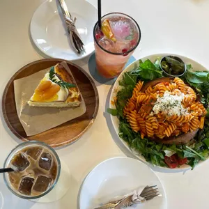 카페쓰리몽키즈 사진