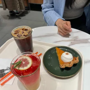 피스피스 사진