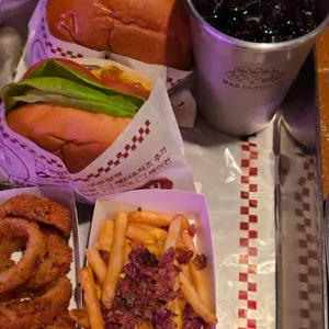 바스버거 사진