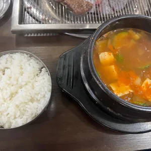 선우정 사진