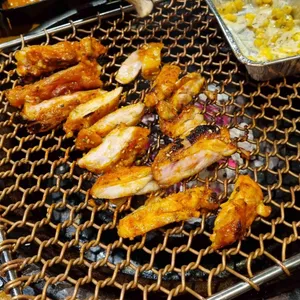 참숯삼인조 사진