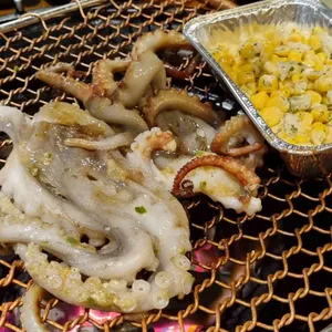 참숯삼인조 사진