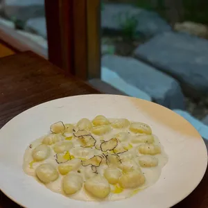 디몰토 사진