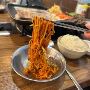 청춘냉동삼겹살 사진