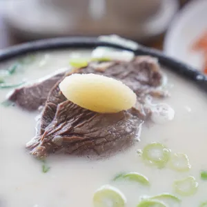거대곰탕 사진