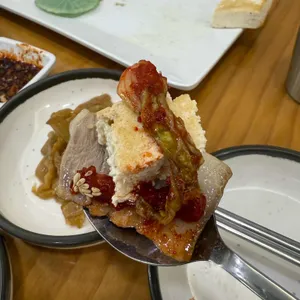 맷돌로만 사진