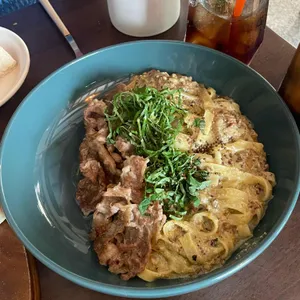 알리고 사진 1