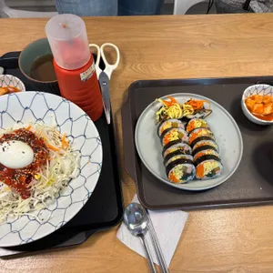 곰김밥 사진