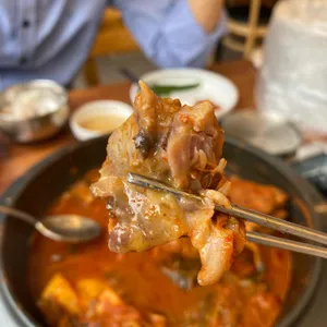 청년감자탕순대국 사진