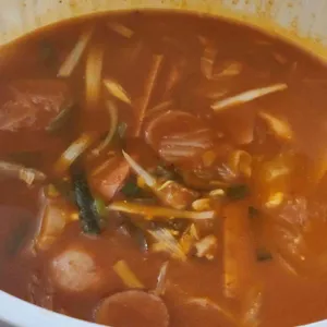 김뚜껑부대찌개 사진