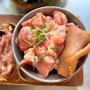 육병장 사진