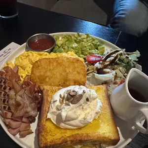 퍼니스 카페앤라운지 사진