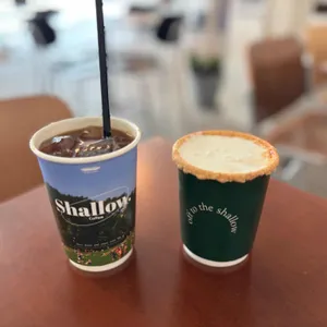 샬로우커피 사진