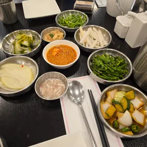 윤밀원 사진