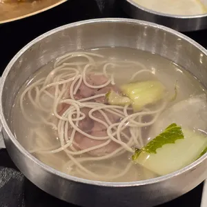 윤밀원 사진