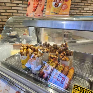 앤티앤스 사진